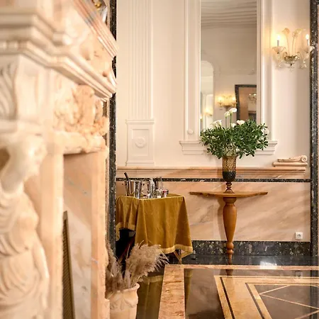 Palazo Dei Conti In Centre Old Town Split